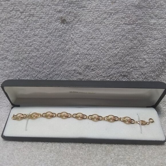 10K Black Hills Gold Silver Gold Leaves Chain Bracelet With Original Box Vintage - Picture 1 of 14